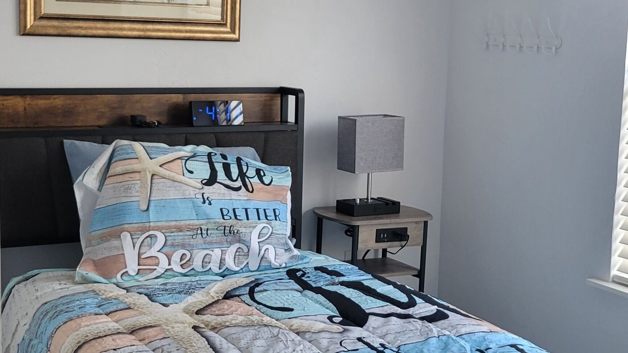 Photo of Bedroom in Iona
