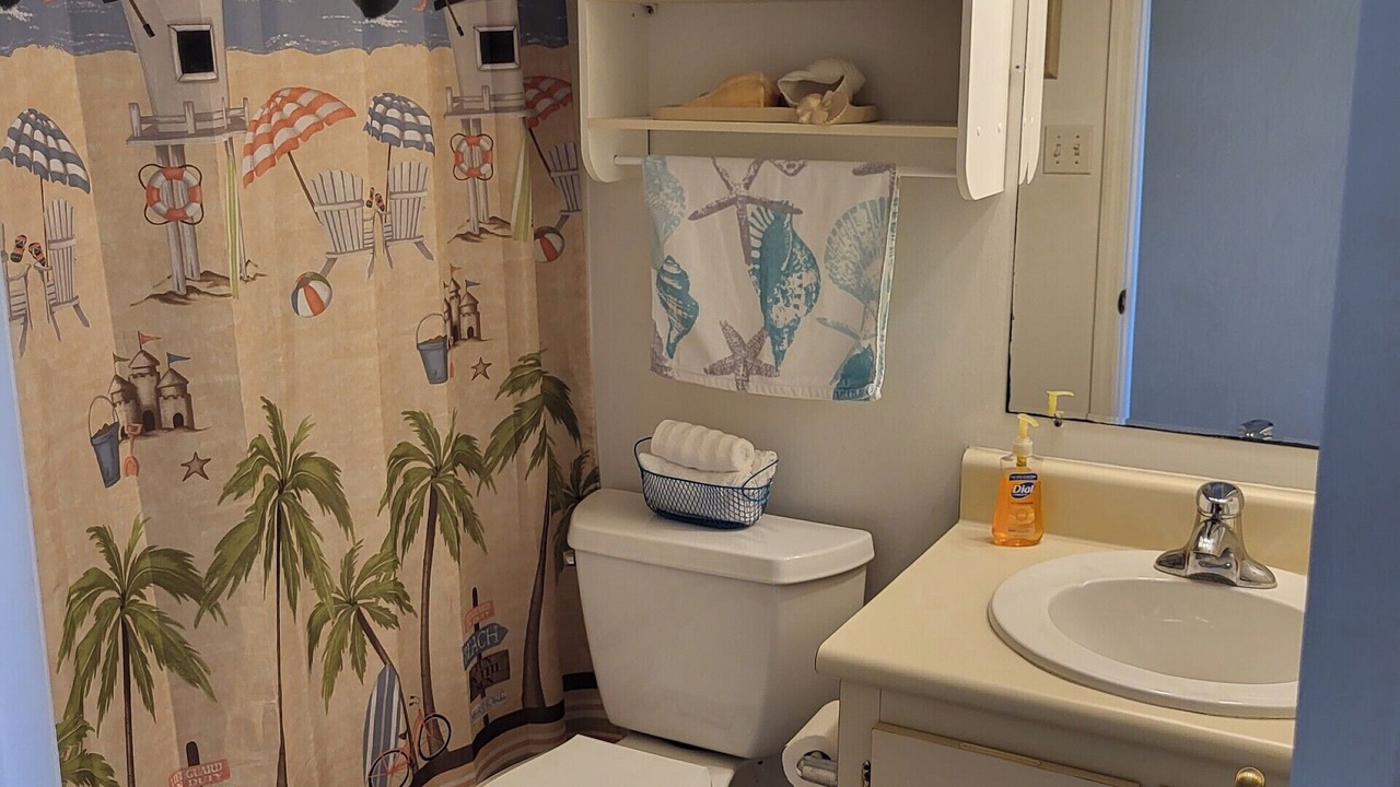 Photo of Bathroom in Glenwood