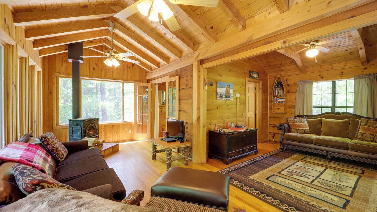 Photo of Livingroom in Vein Mountain