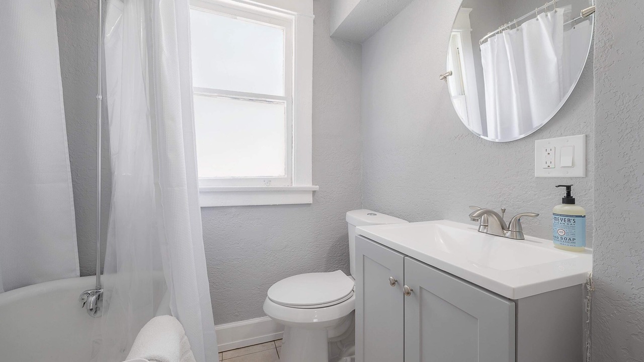 Photo of Bathroom in Old Seminole Heights