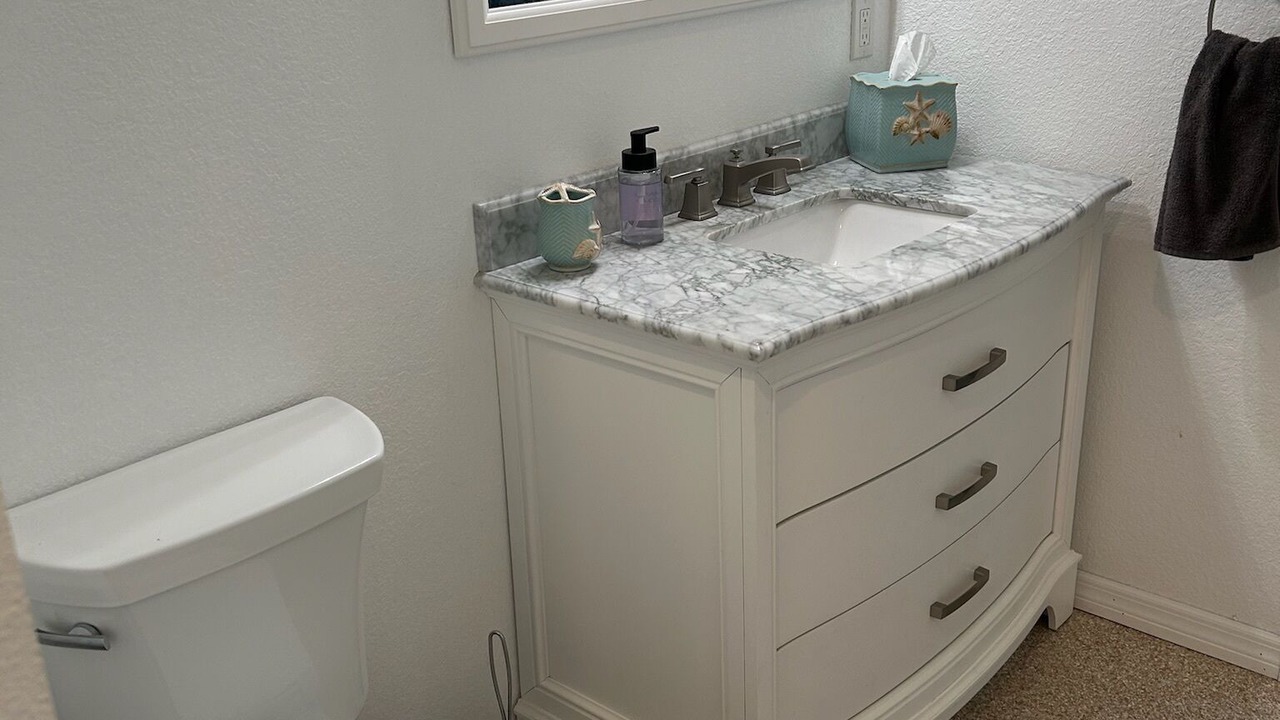 Photo of Bathroom in Gulf Cove