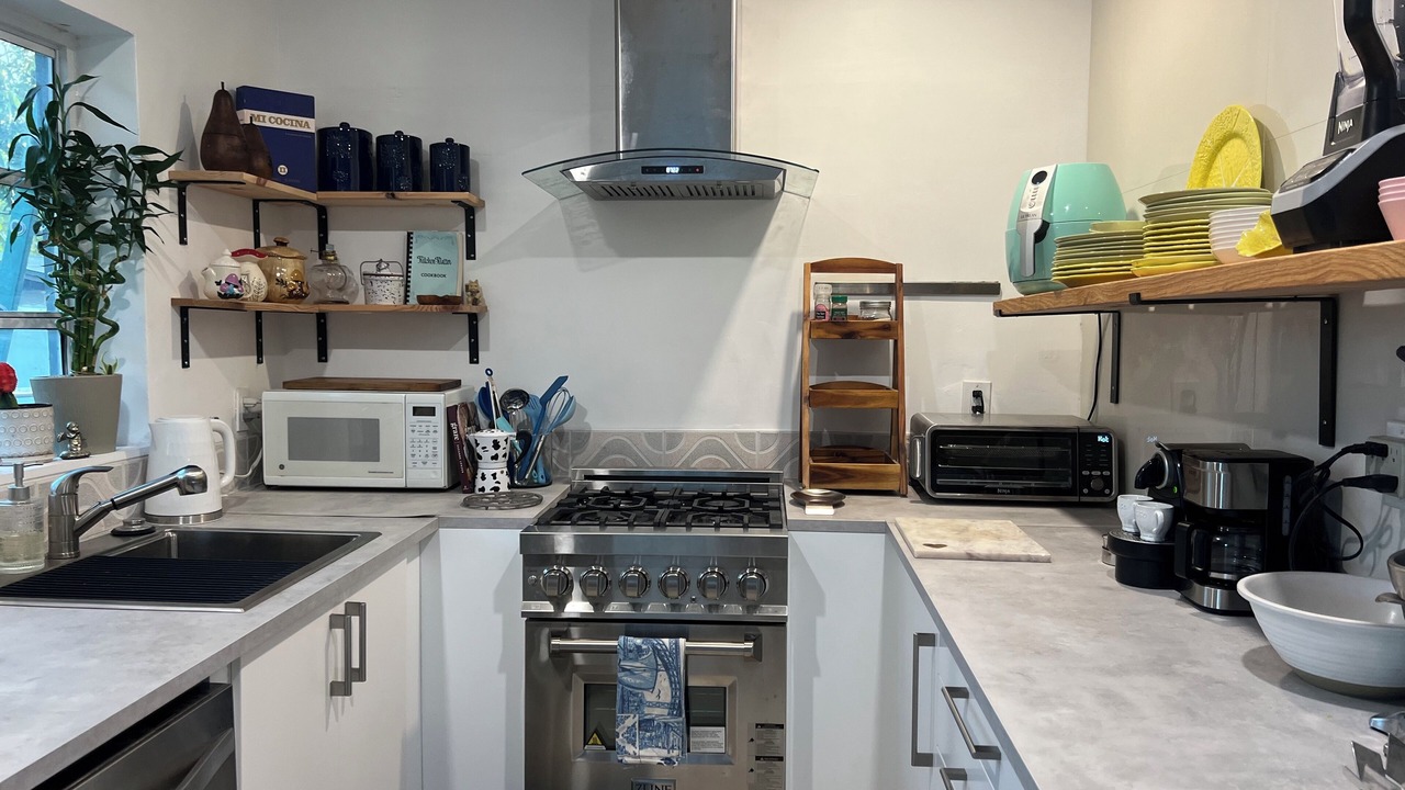 Photo of Kitchen in Miami Gardens