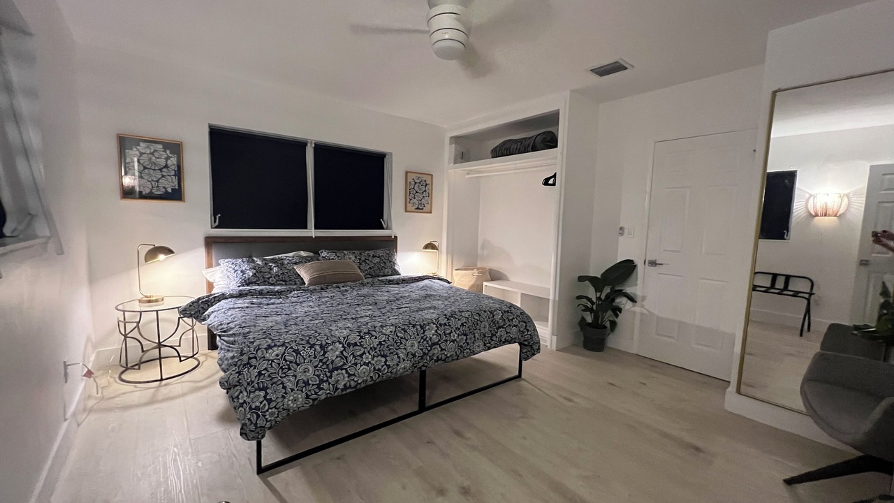 Photo of Bedroom in Miami Gardens