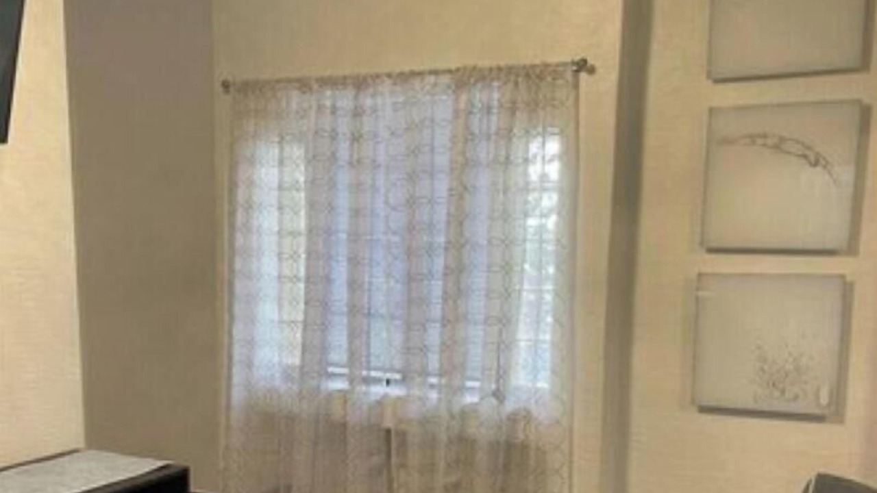 Photo of Livingroom in Kingston