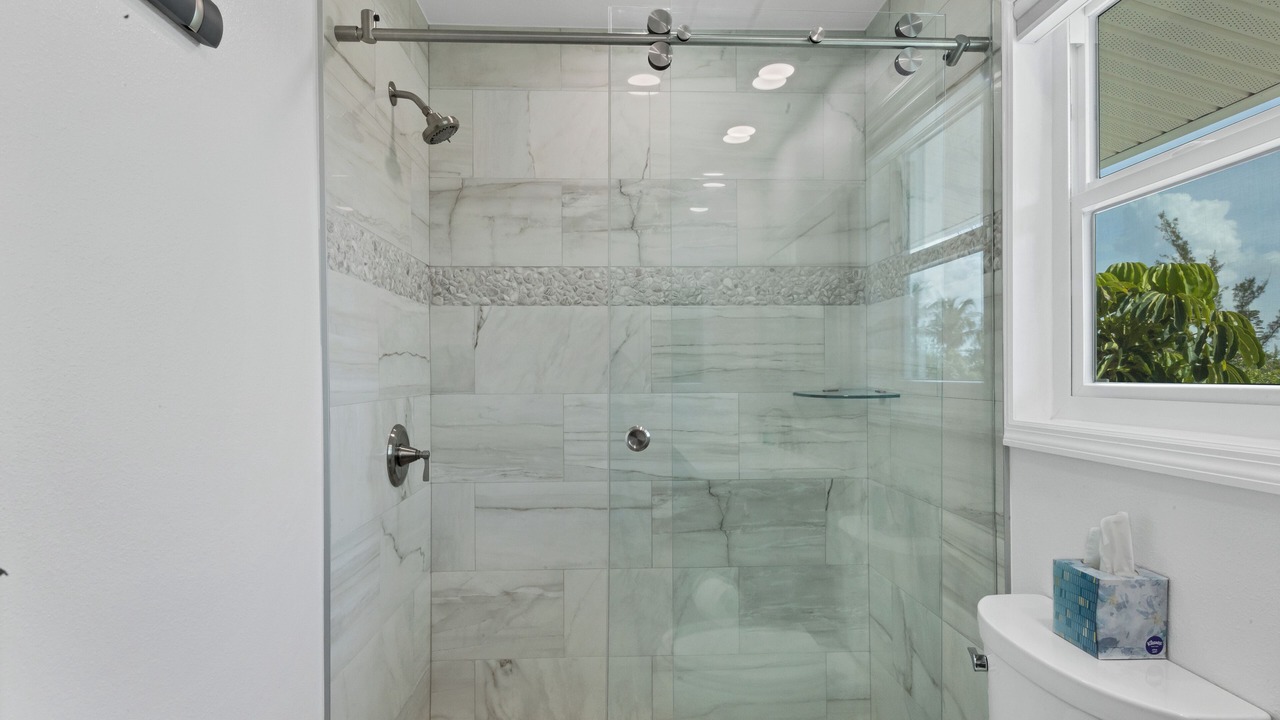 Photo of Bathroom in Palm Island
