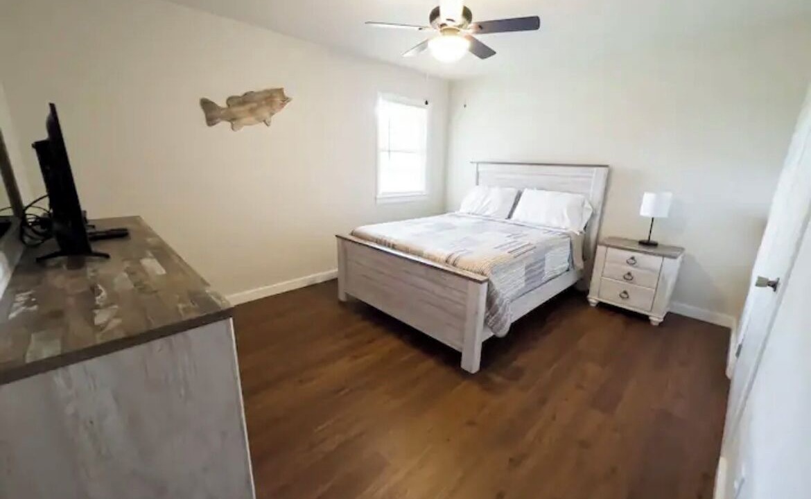 Photo of Bedroom in Scottsboro