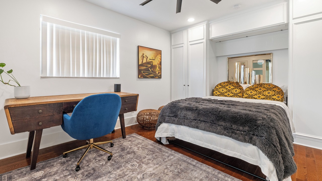 Photo of Bedroom in Riverside Heights