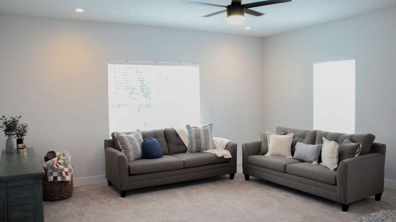 Photo of Livingroom in Lake City