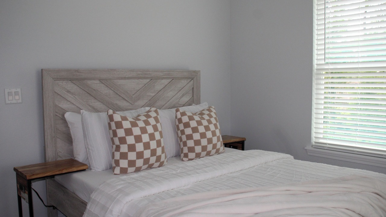 Photo of Bedroom in Lake City