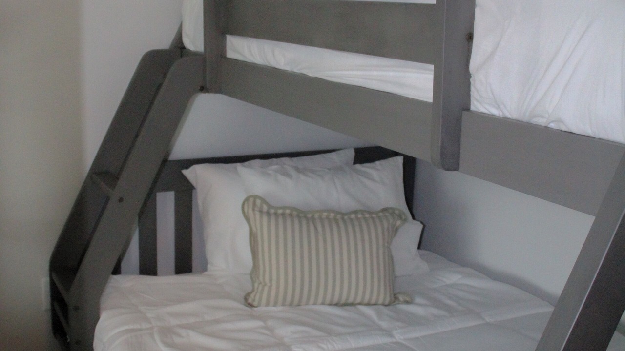 Photo of Bedroom in Lake City