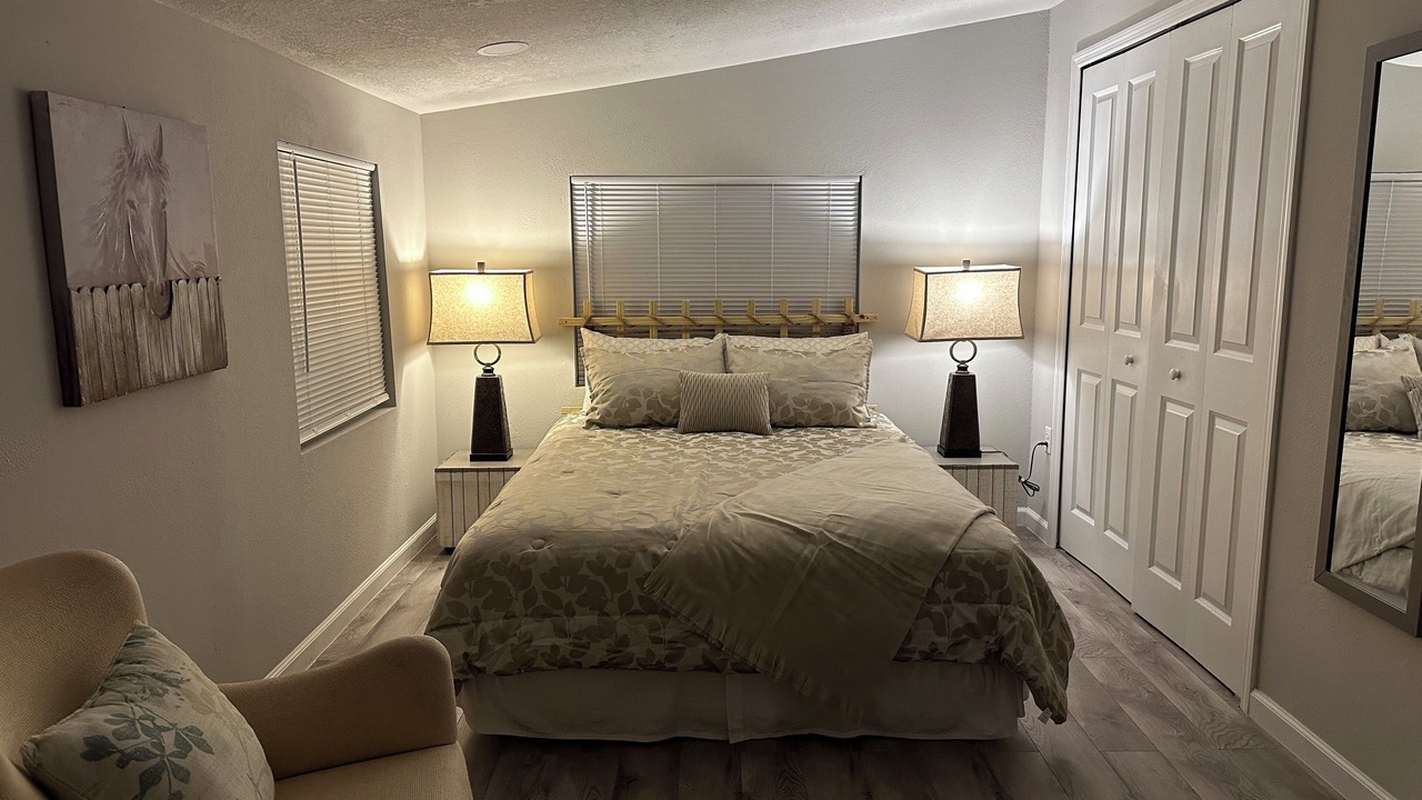 Photo of Bedroom in Candler