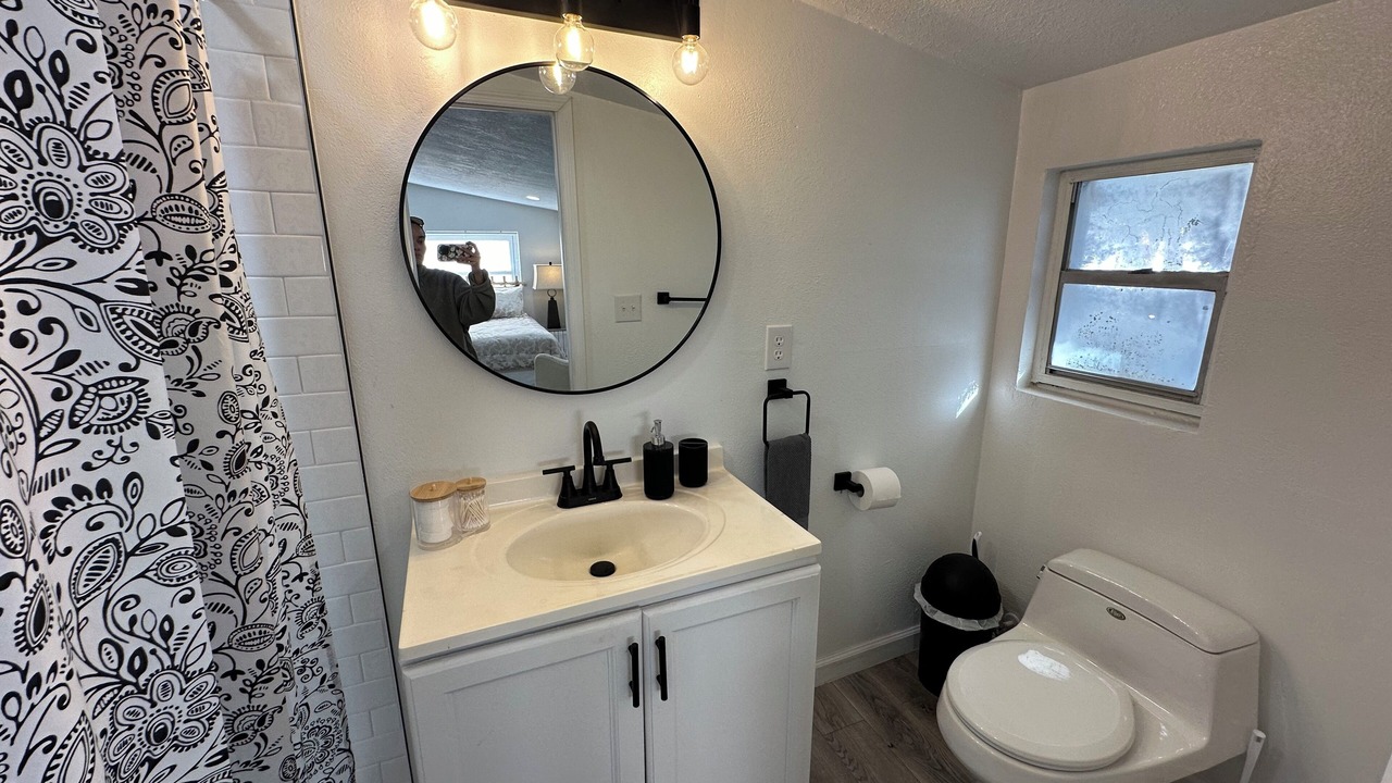 Photo of Bathroom in Candler