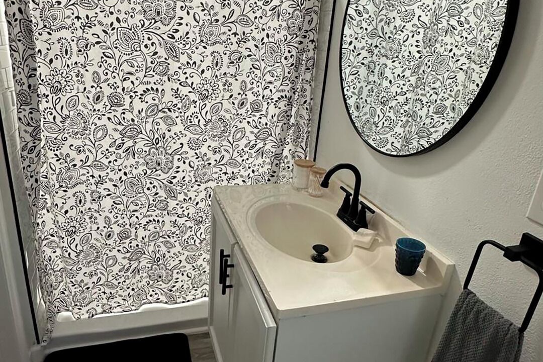 Photo of Bathroom in Candler