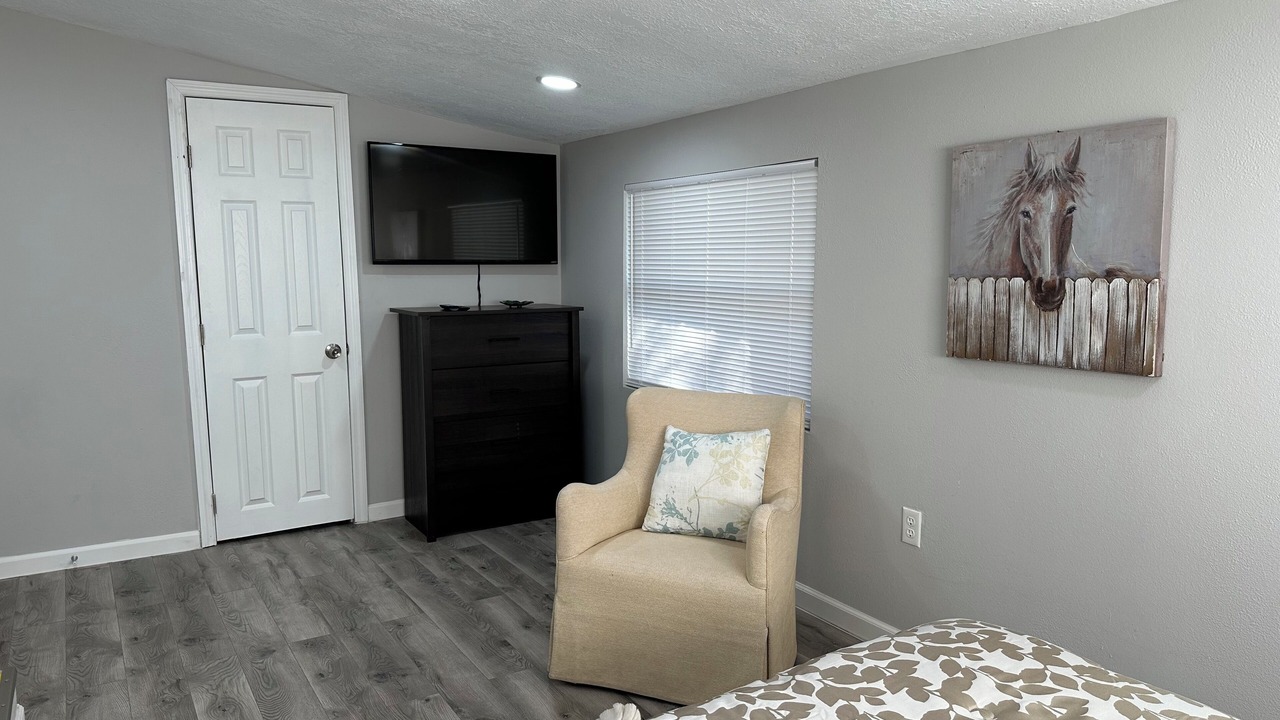 Photo of Bedroom in Candler
