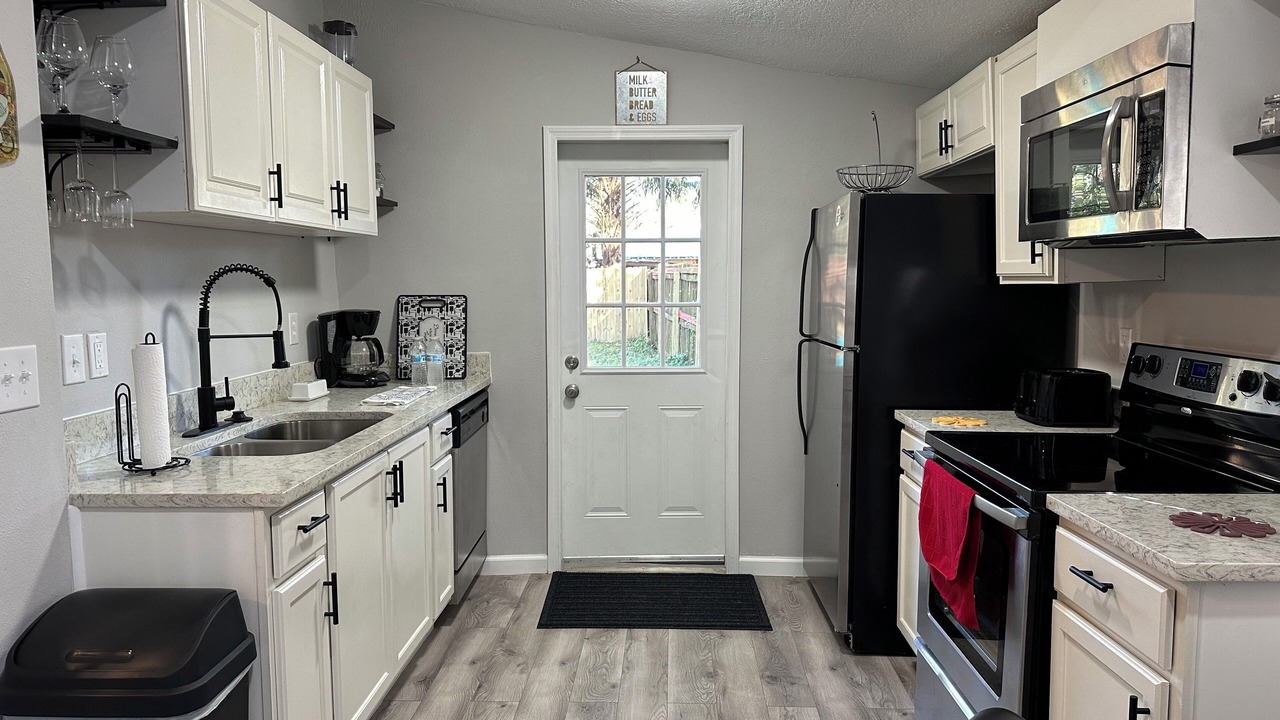 Photo of Kitchen in Candler