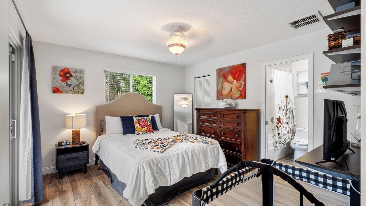 Photo of Bedroom in Tropic Palms