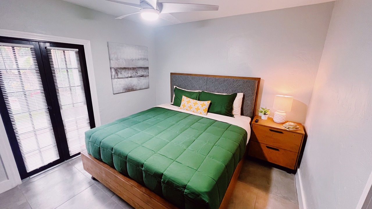 Photo of Bedroom in Lake Ridge