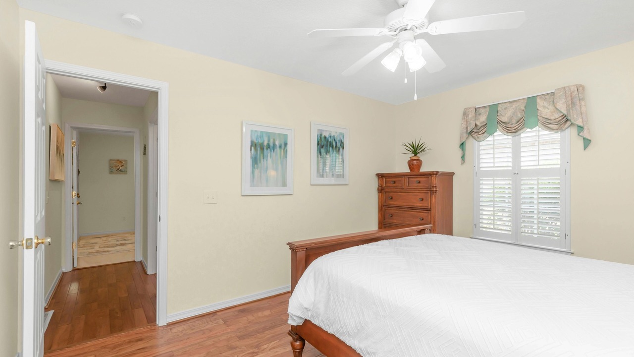 Photo of Bedroom in Gulf Breeze