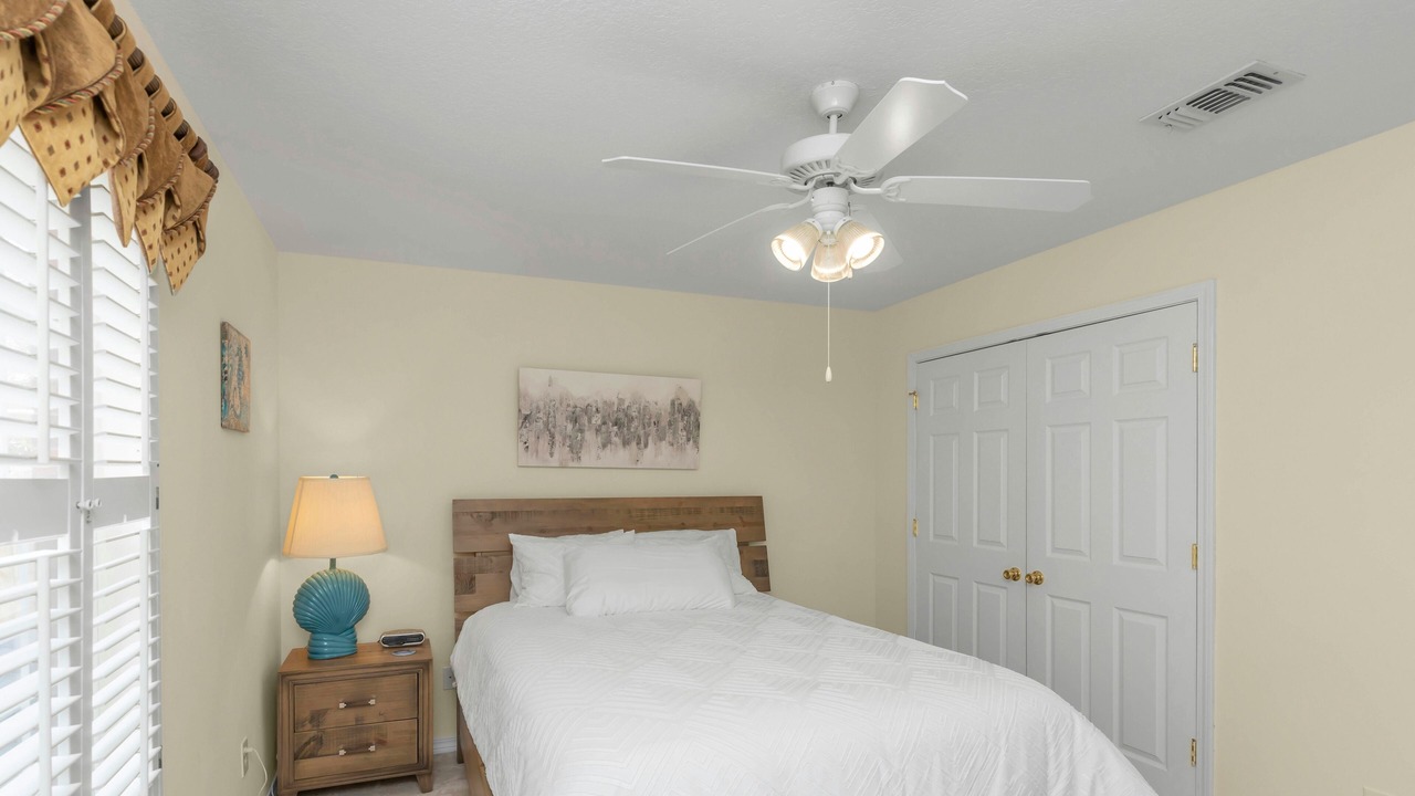 Photo of Bedroom in Gulf Breeze