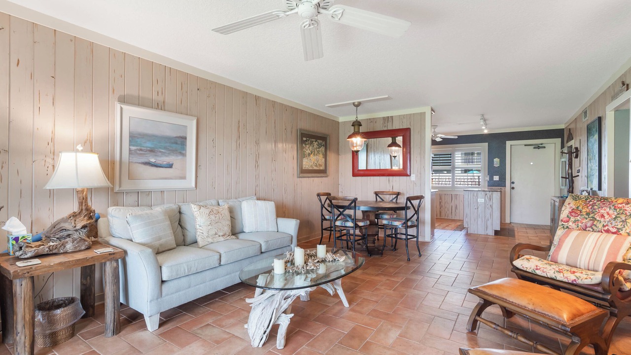 Photo of Livingroom in Point East
