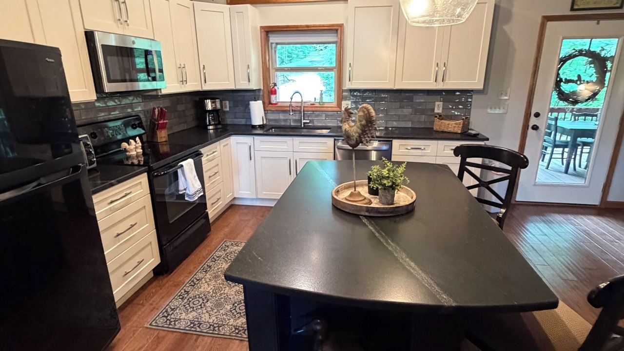 Photo of Kitchen in Unaka