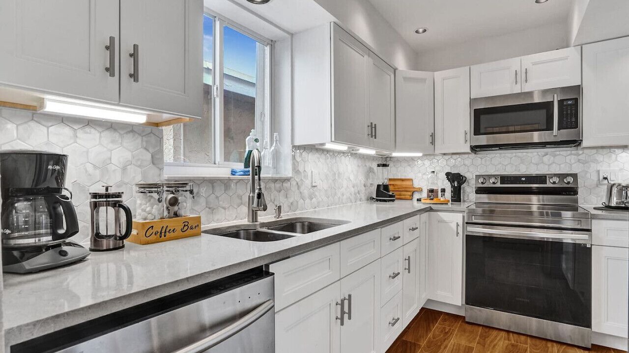 Photo of Kitchen in Sunset