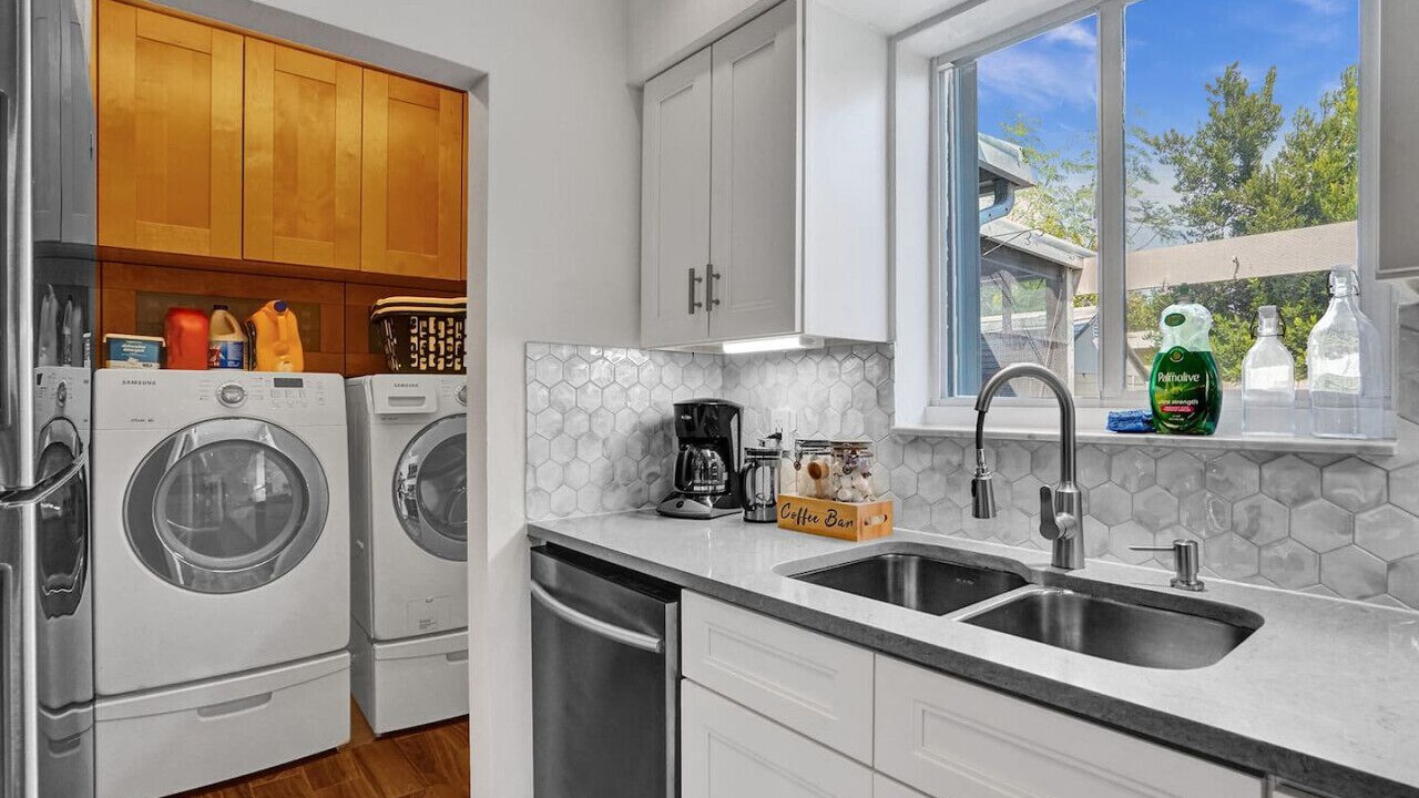 Photo of Kitchen in Sunset