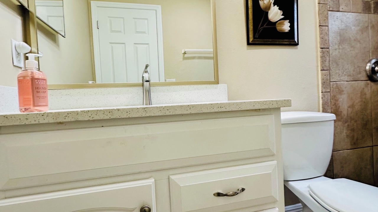 Photo of Bathroom in San Carlos Park