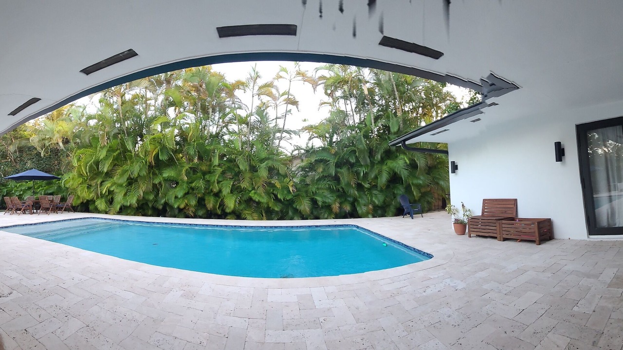 Photo of Outdoor in Palmetto Bay