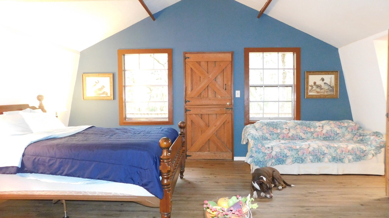 Photo of Bedroom in Manattee Road