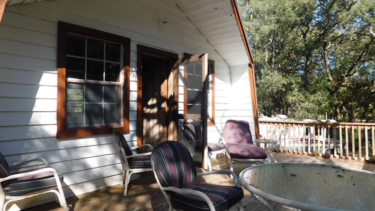 Photo of Patio Balcony in Manattee Road