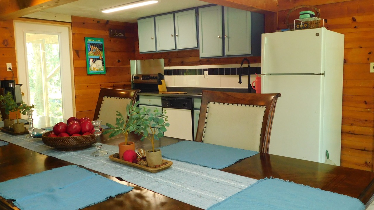 Photo of Kitchen in Manattee Road