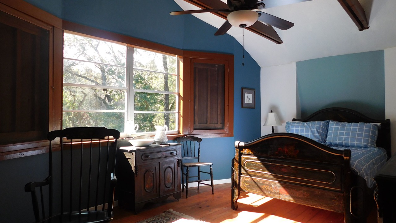 Photo of Bedroom in Manattee Road