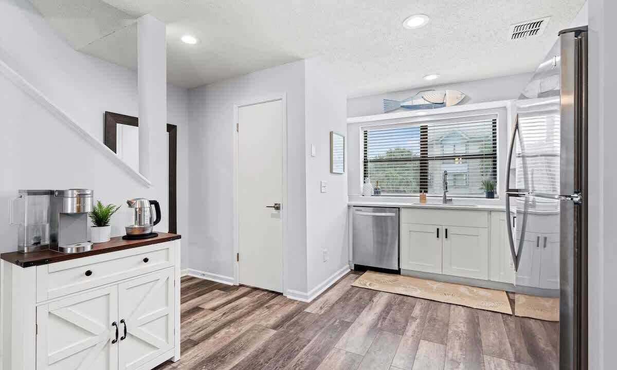 Photo of Kitchen in Jacksonville Beach