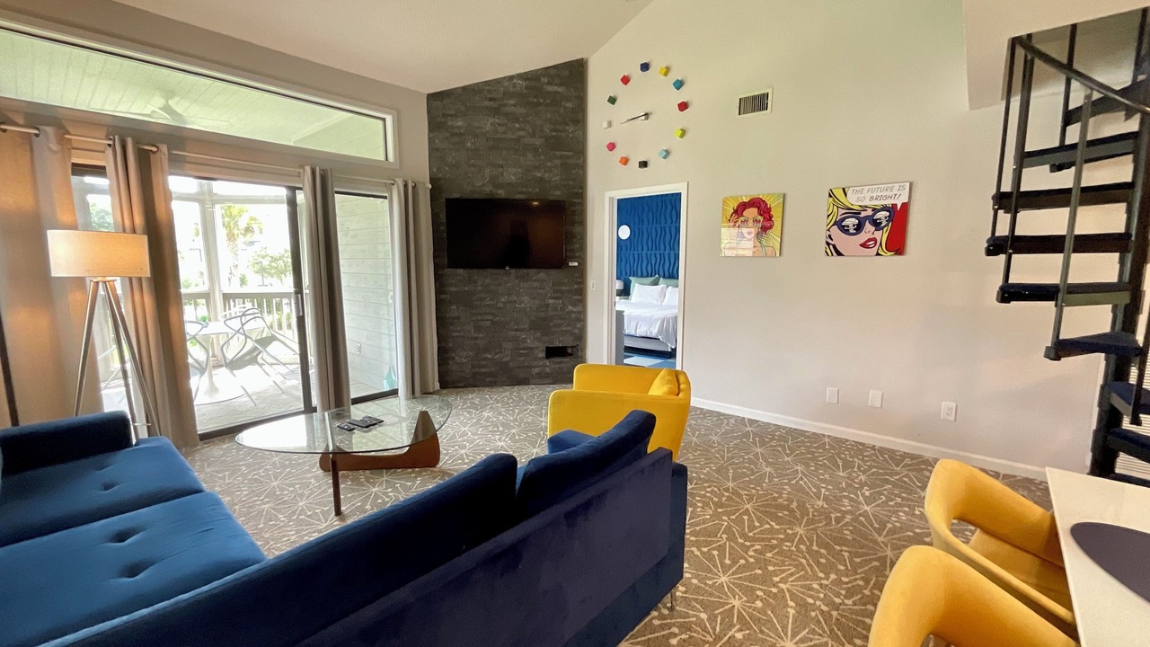Photo of Livingroom in Arcadian Shores
