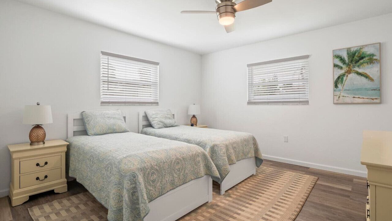 Photo of Bedroom in Marineland Acres