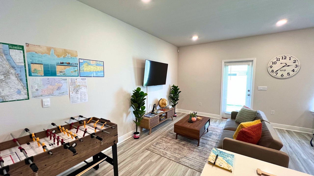Photo of Livingroom in Gulf Breeze