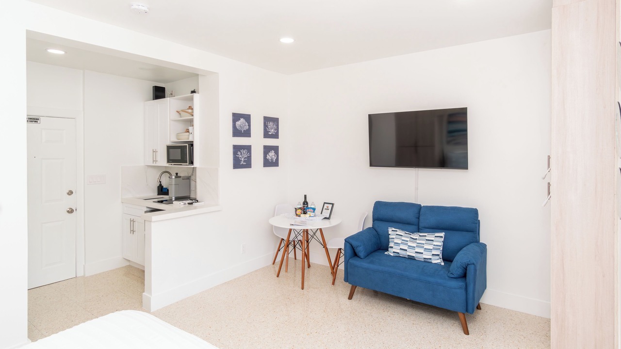 Photo of Livingroom in North Beach