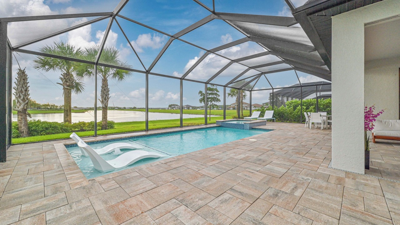 Photo of Outdoor in Estero