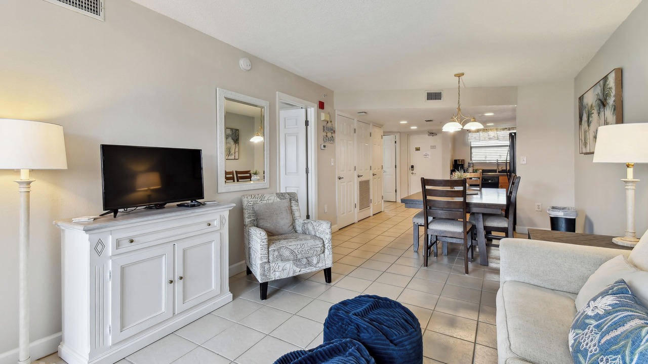 Photo of Livingroom in Belle Vista