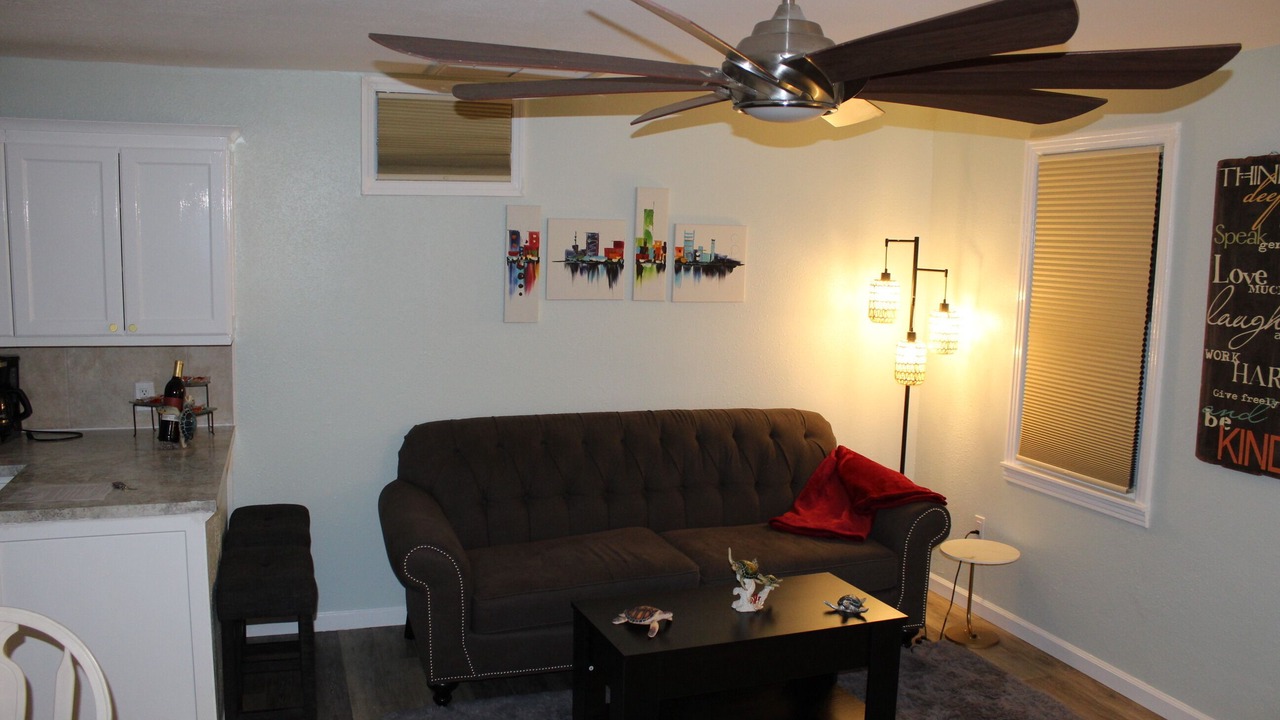 Photo of Livingroom in United Central