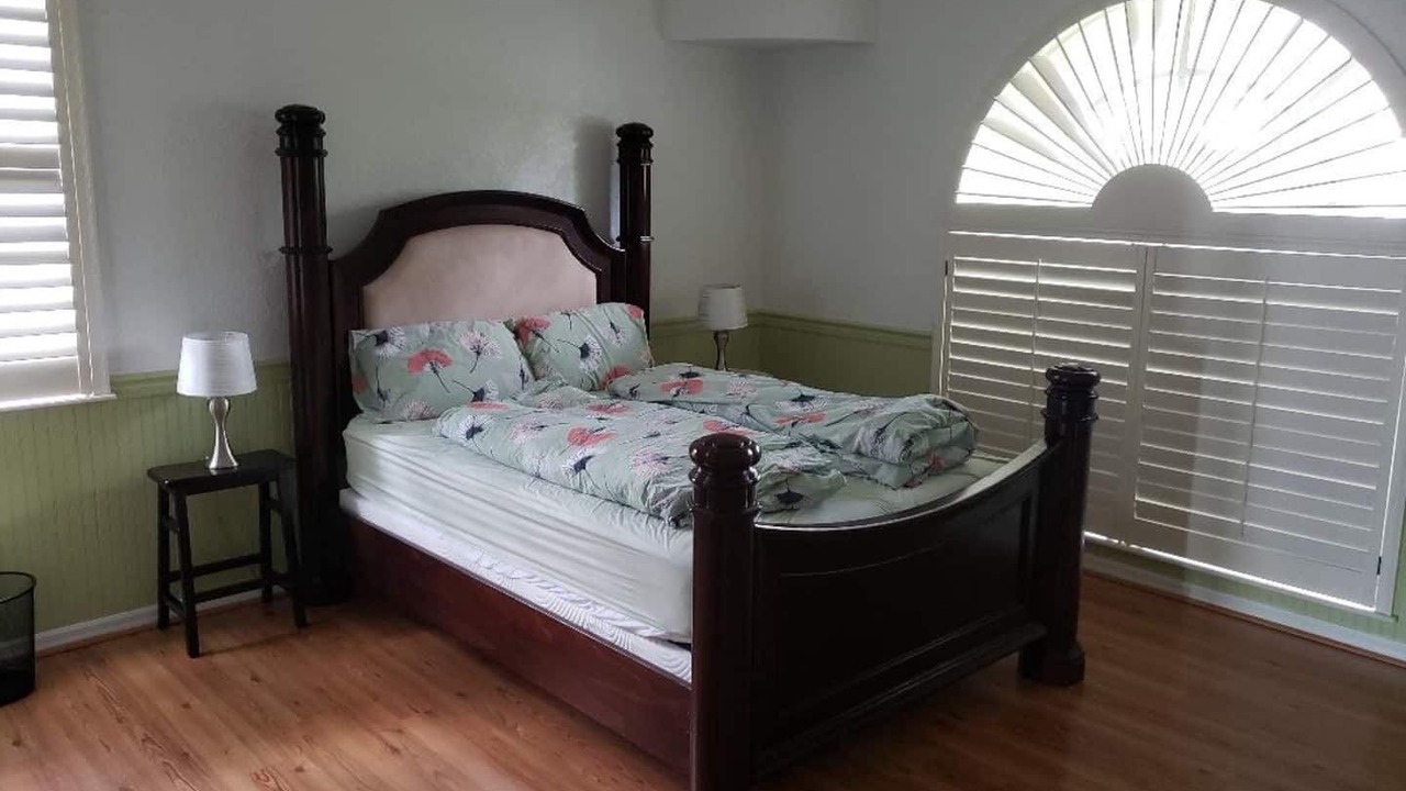 Photo of Bedroom in Gulf Cove