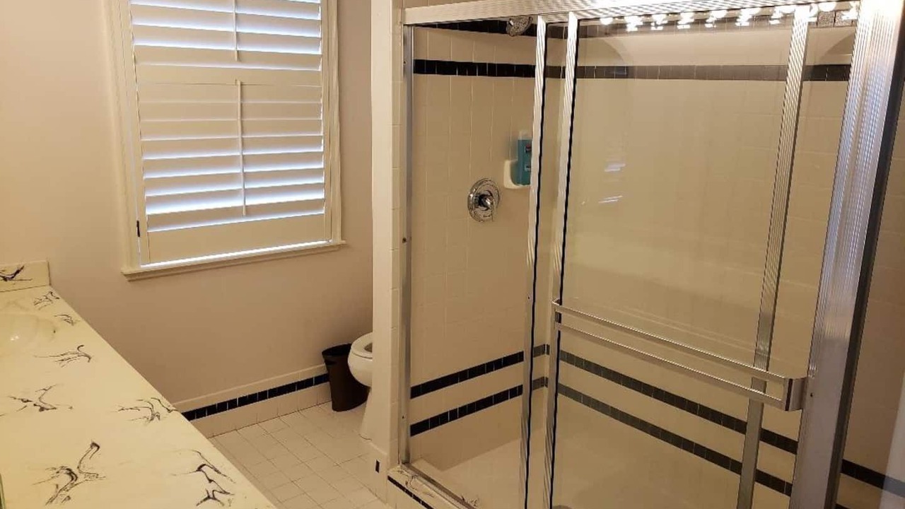 Photo of Bathroom in Gulf Cove