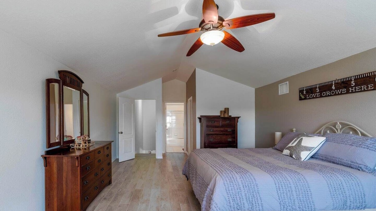 Photo of Bedroom in South Gulf Cove