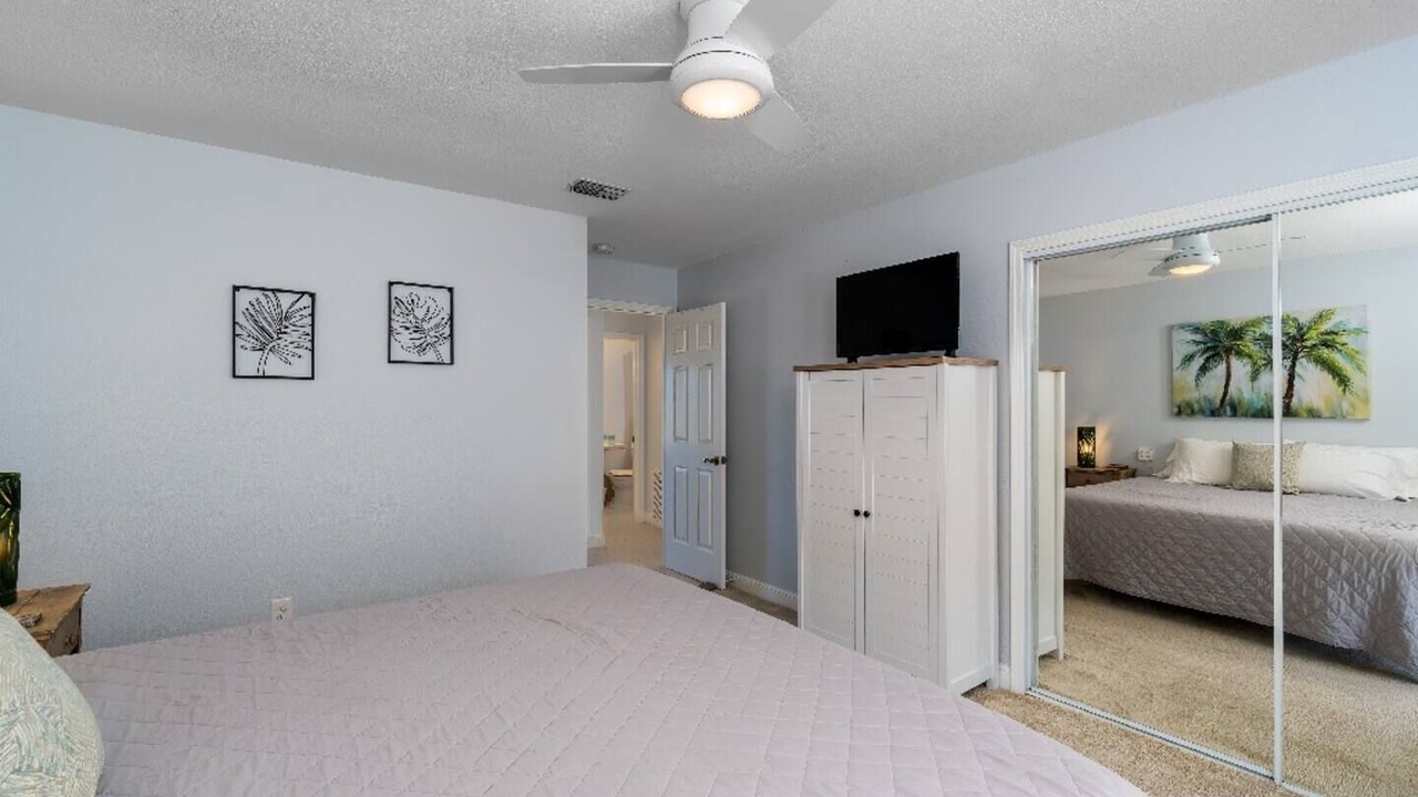 Photo of Bedroom in South Gulf Cove