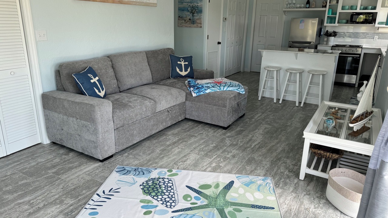 Photo of Livingroom in Crawfordville