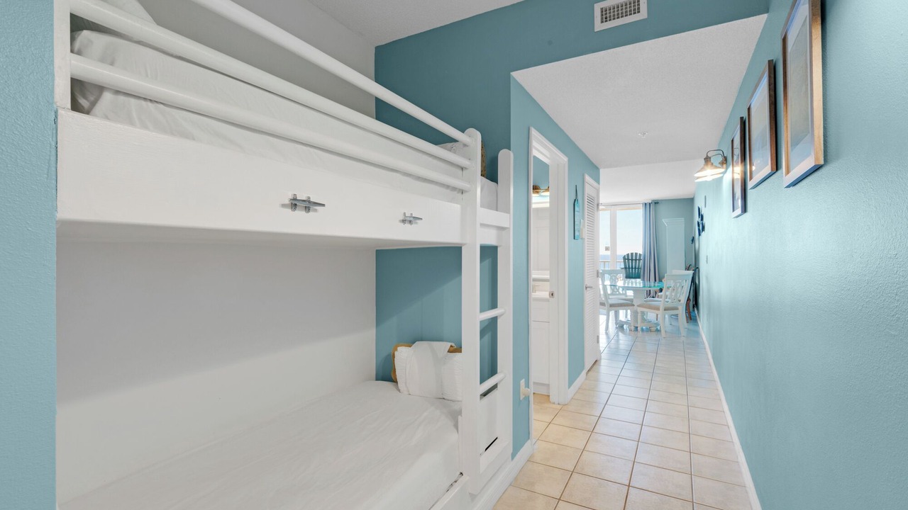 Photo of Bedroom in Navarre Beach