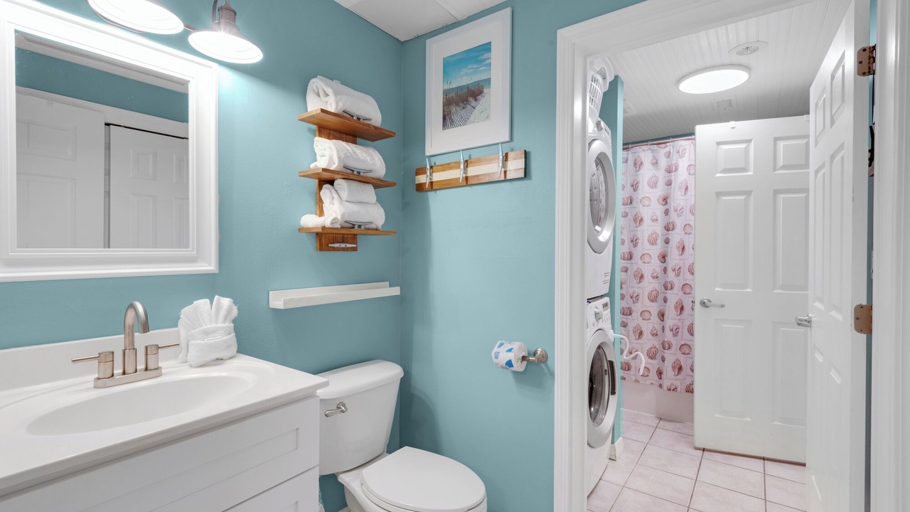 Photo of Bathroom in Navarre Beach