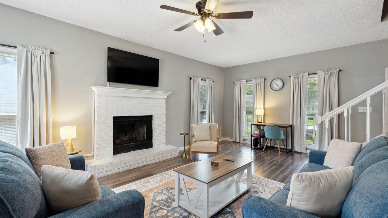 Photo of Livingroom in Normal