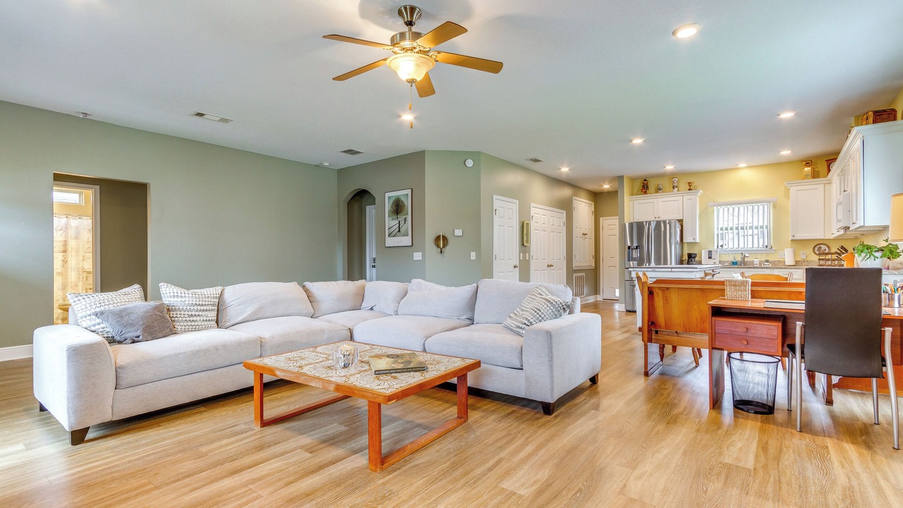Photo of Livingroom in Warrington